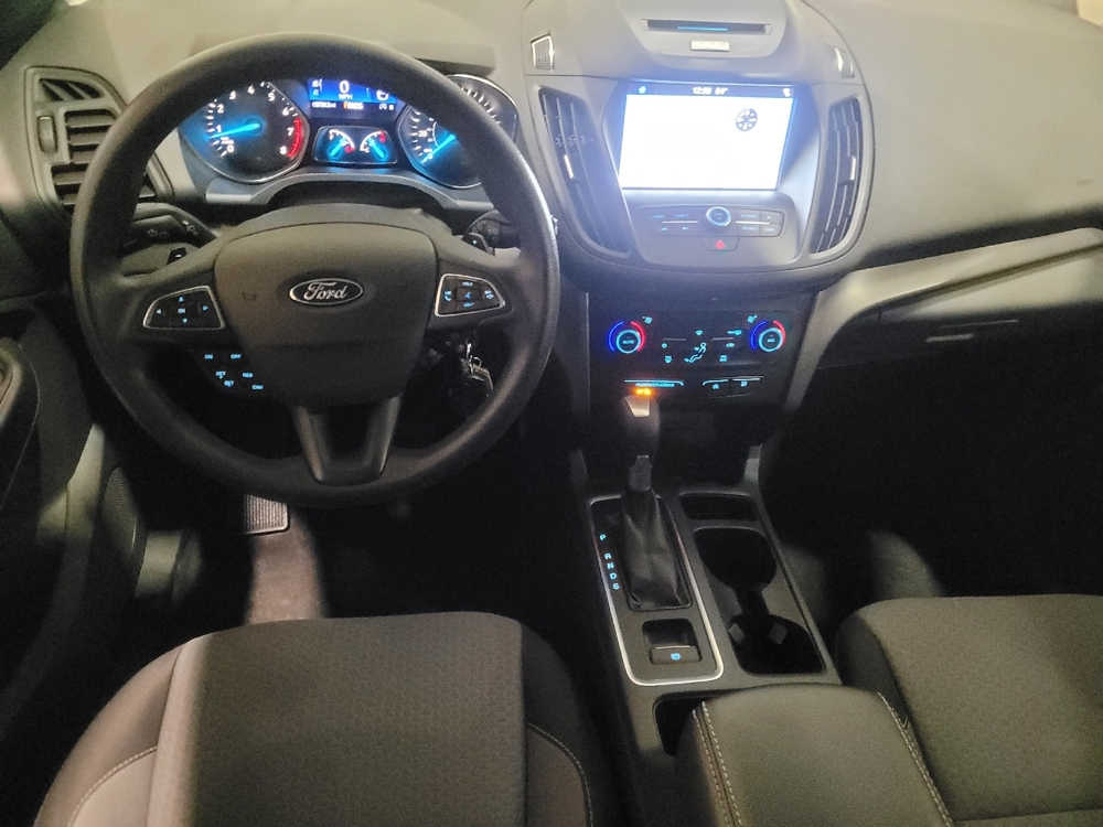 2017 Ford Escape SE - Photo 17