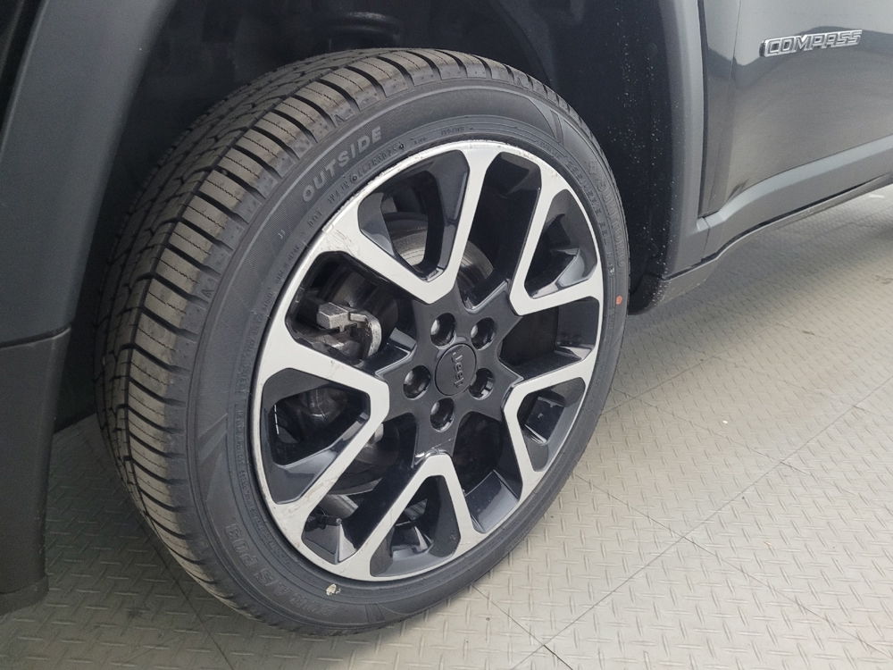 2018 Jeep Compass Limited - Photo 24