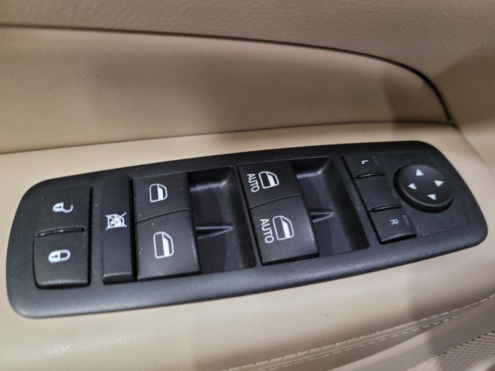 2016 Jeep Grand Cherokee Limited - Photo 21