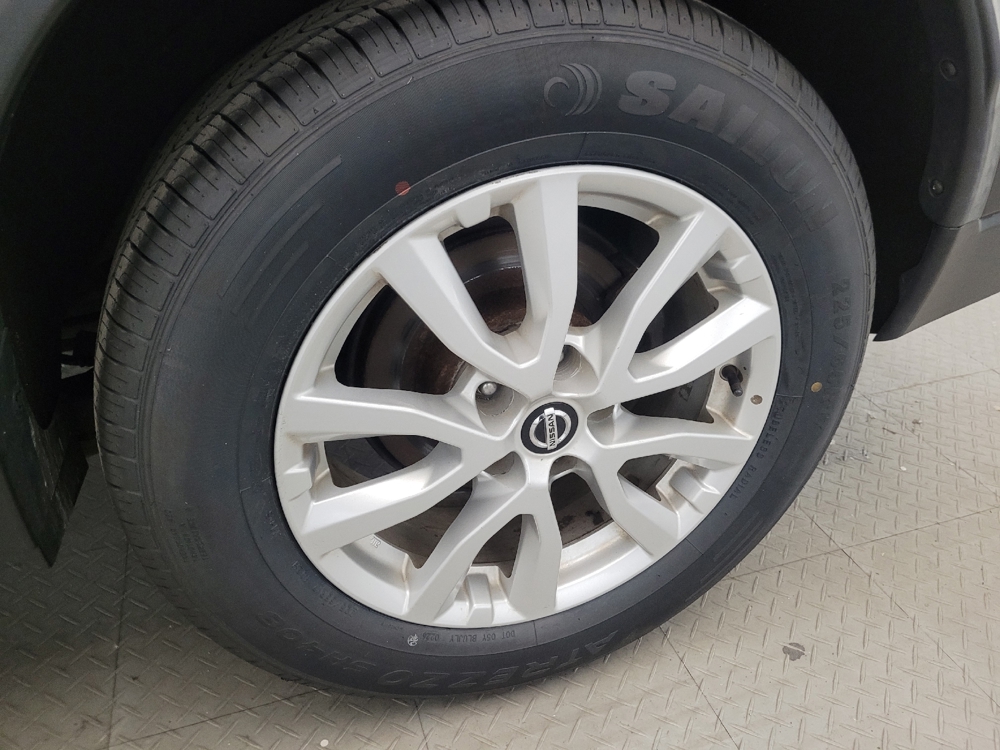 2018 Nissan Rogue SV - Photo 24