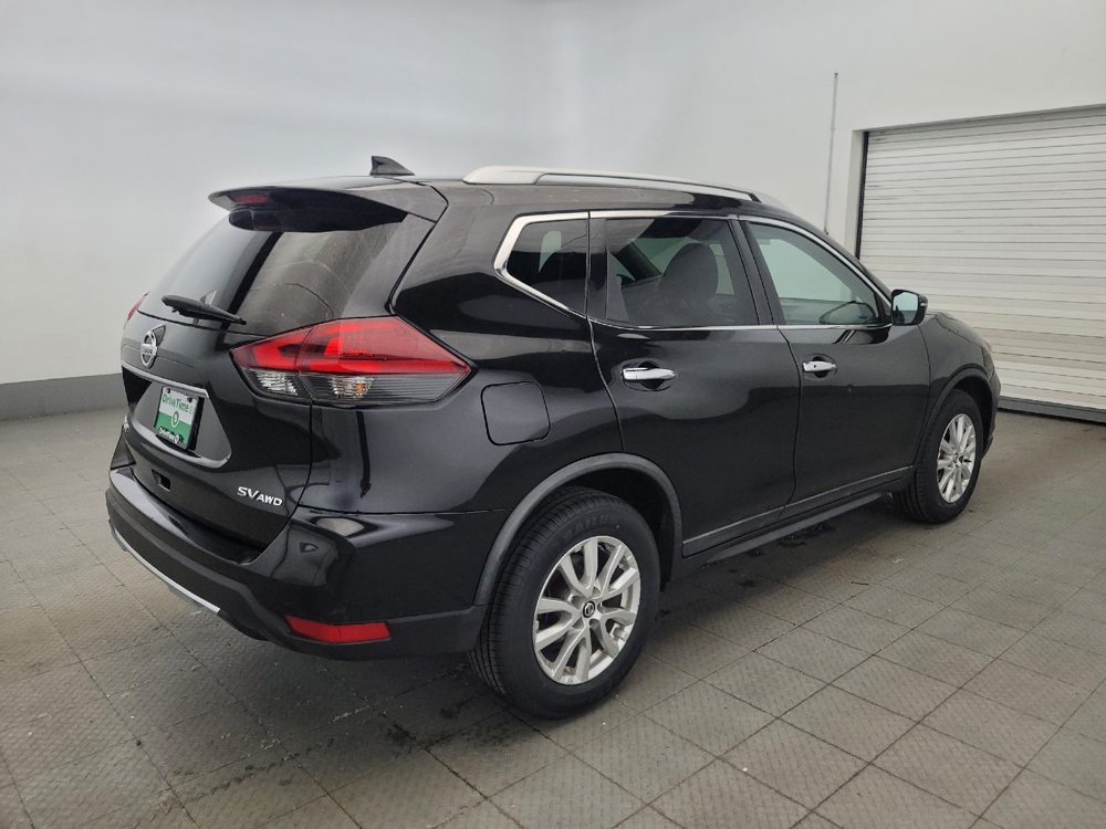 2018 Nissan Rogue SV - Photo 7