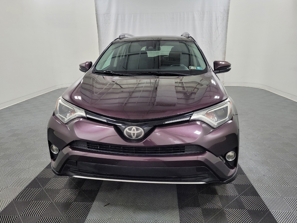 2018 Toyota RAV4 XLE - Photo 12