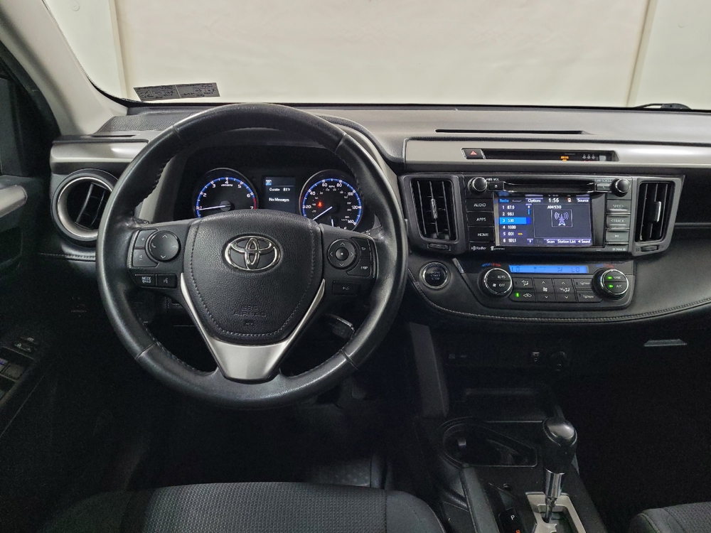 2018 Toyota RAV4 XLE - Photo 17