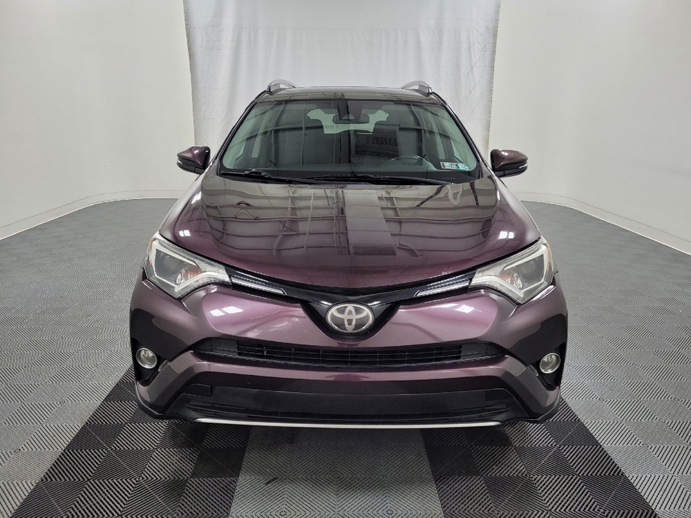 2018 Toyota RAV4 XLE - Photo 11