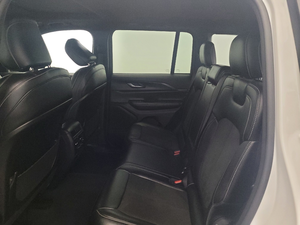 2023 Jeep Grand Cherokee Altitude - Photo 14