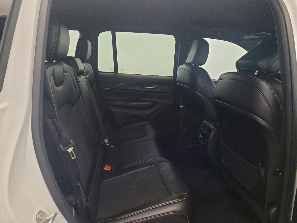 2023 Jeep Grand Cherokee Altitude - Photo 15