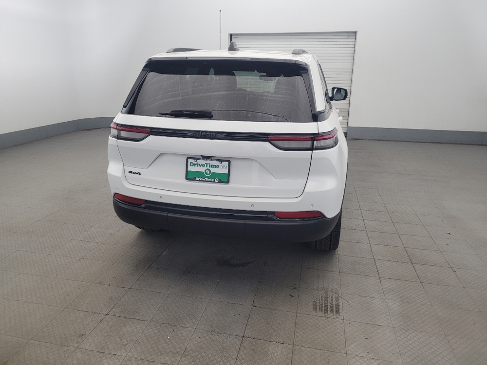 2023 Jeep Grand Cherokee Altitude - Photo 6