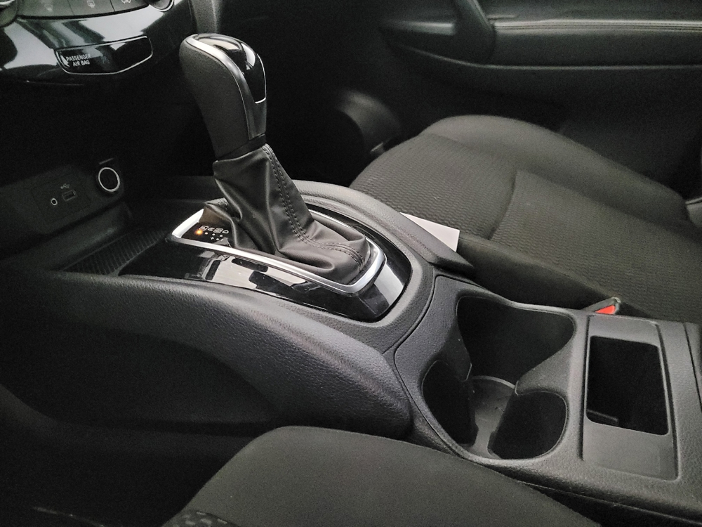 2022 Nissan Rogue Sport S - Photo 20