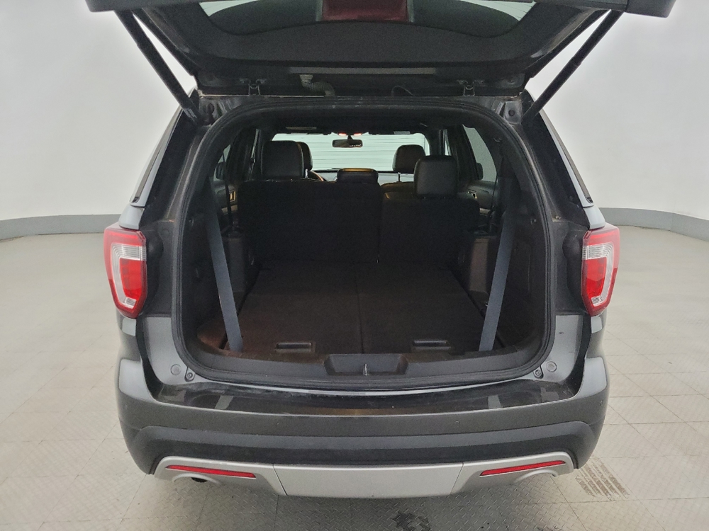 2017 Ford Explorer XLT - Photo 22