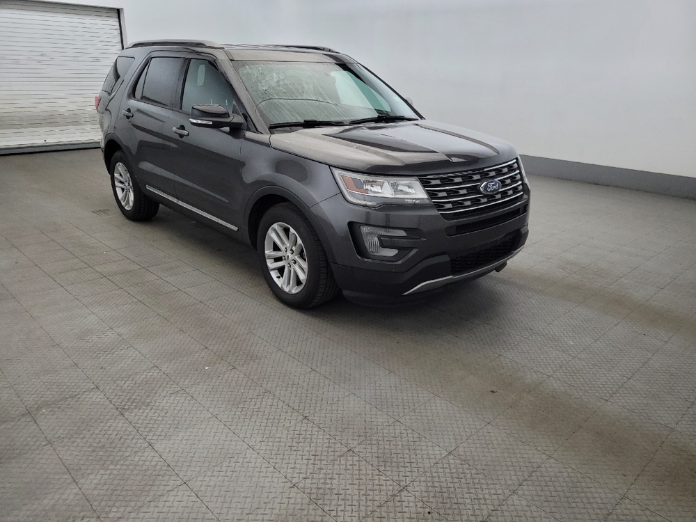 2017 Ford Explorer XLT - Photo 10