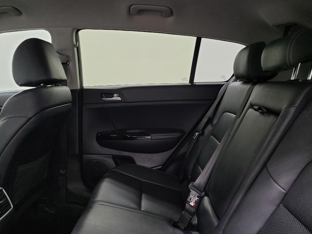 2021 Kia Sportage EX - Photo 14