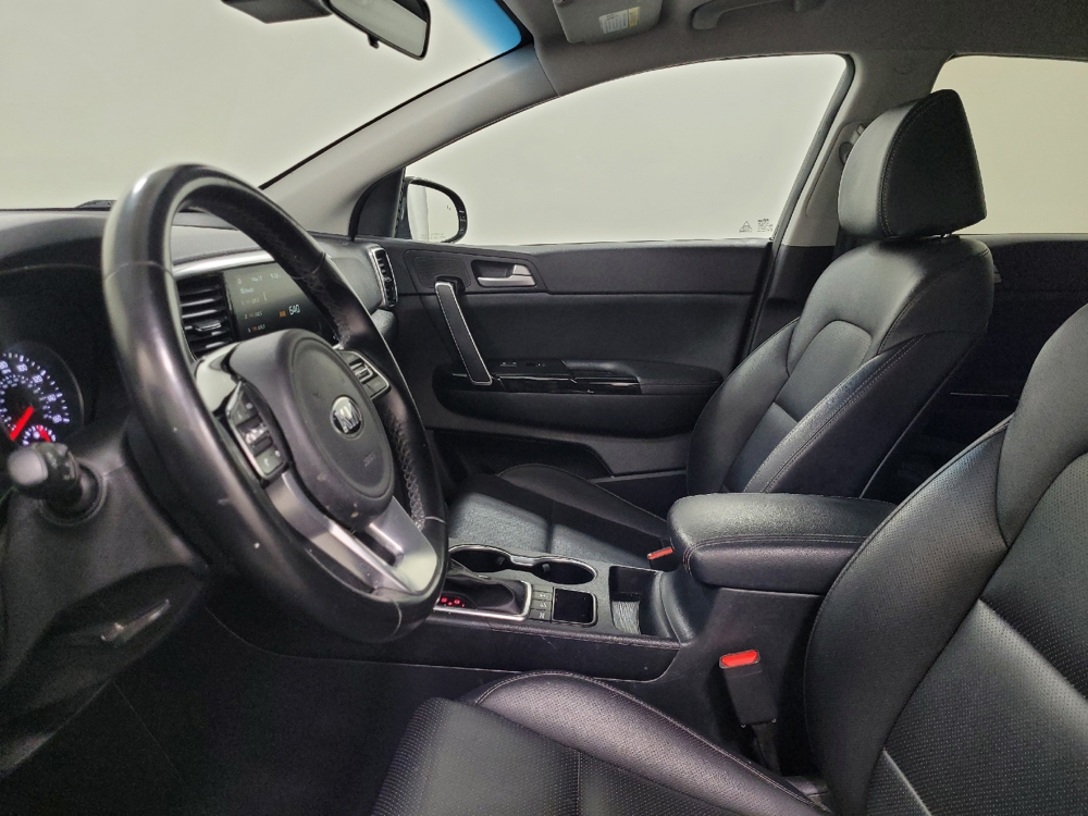 2021 Kia Sportage EX - Photo 13