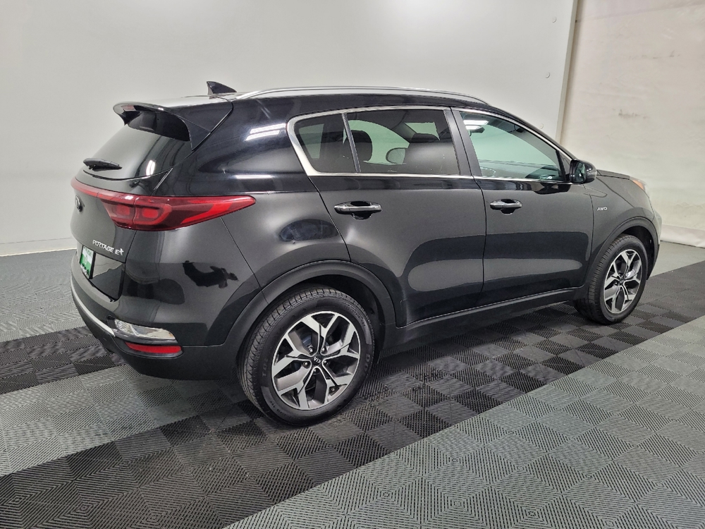 2021 Kia Sportage EX - Photo 8