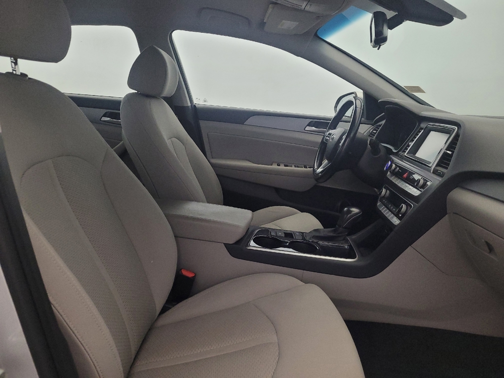 2019 Hyundai Sonata SEL - Photo 16