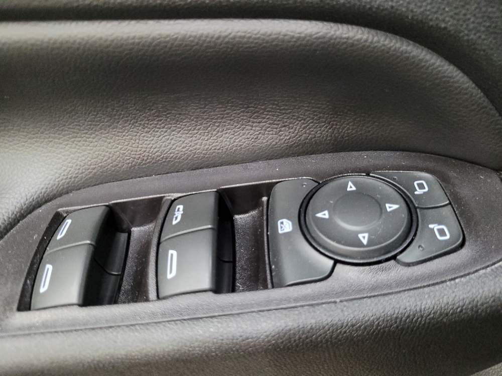 2019 Chevrolet Equinox LT - Photo 21