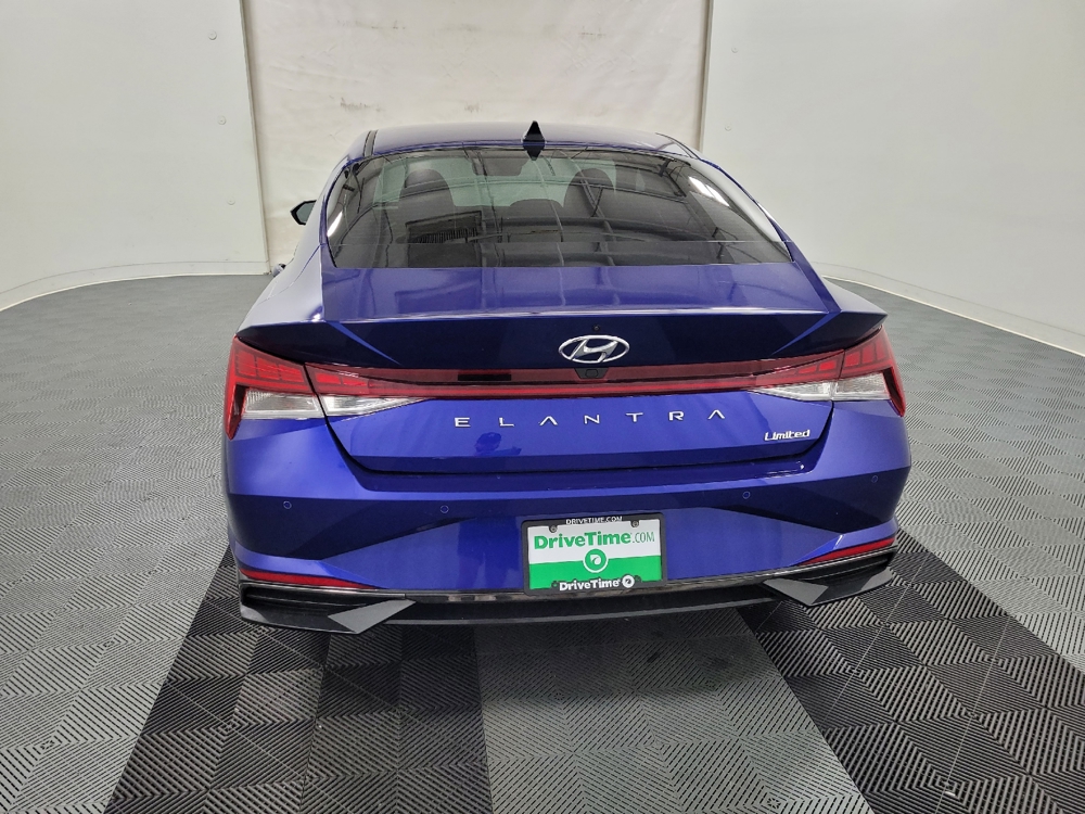 2021 Hyundai Elantra Limited - Photo 5