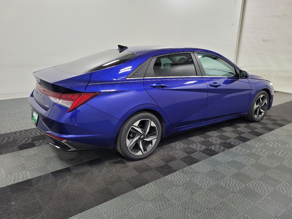 2021 Hyundai Elantra Limited - Photo 8