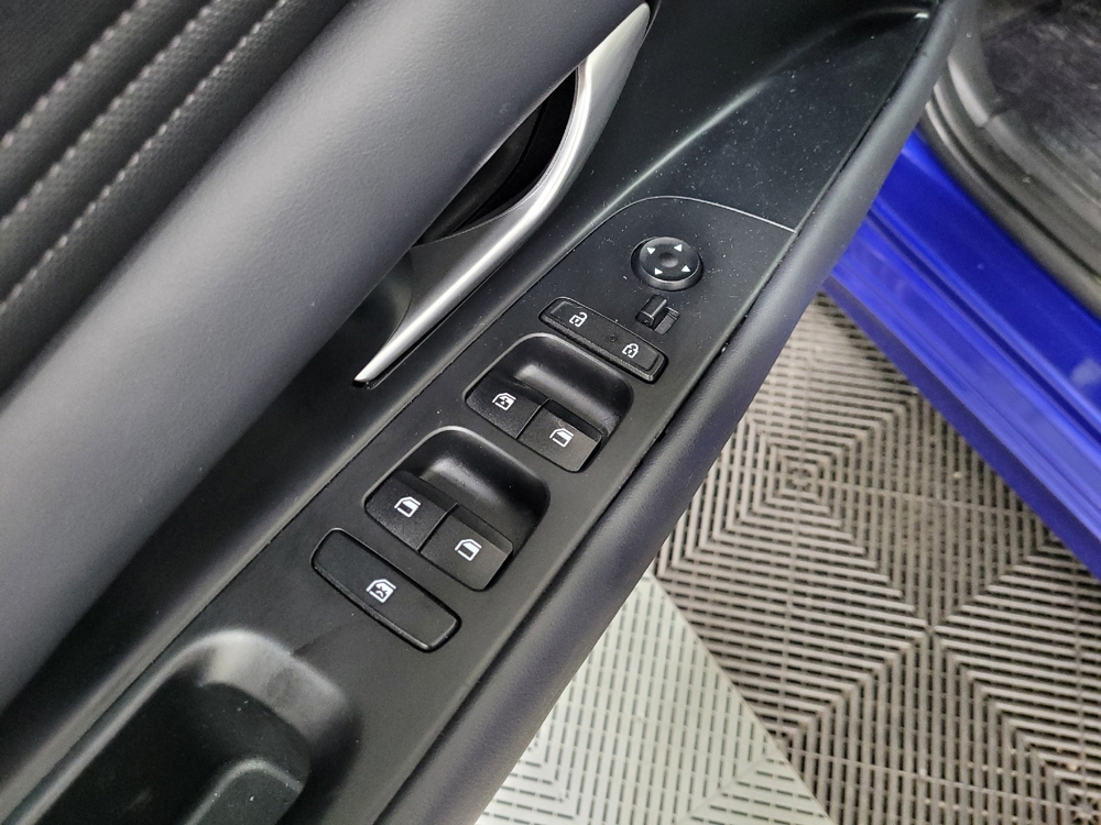 2021 Hyundai Elantra Limited - Photo 21