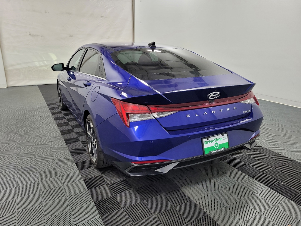 2021 Hyundai Elantra Limited - Photo 4