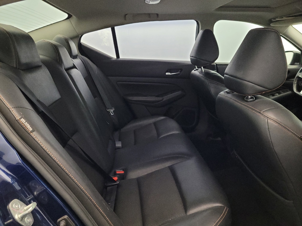 2021 Nissan Altima SR - Photo 15