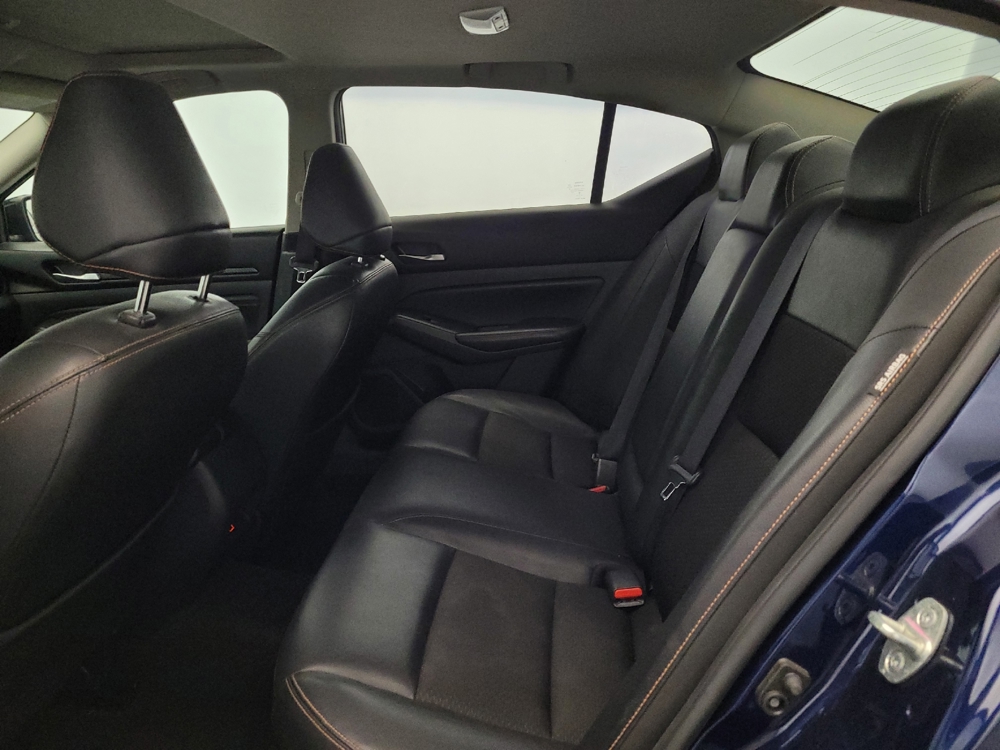 2021 Nissan Altima SR - Photo 14