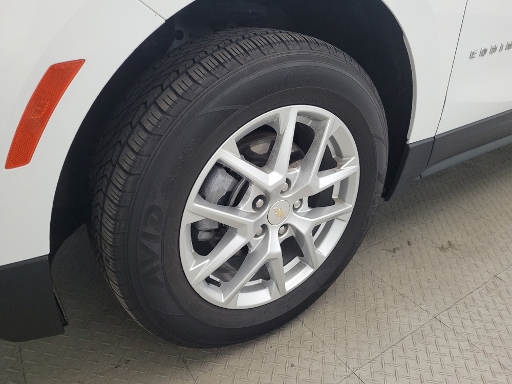 2023 Chevrolet Equinox LT - Photo 24