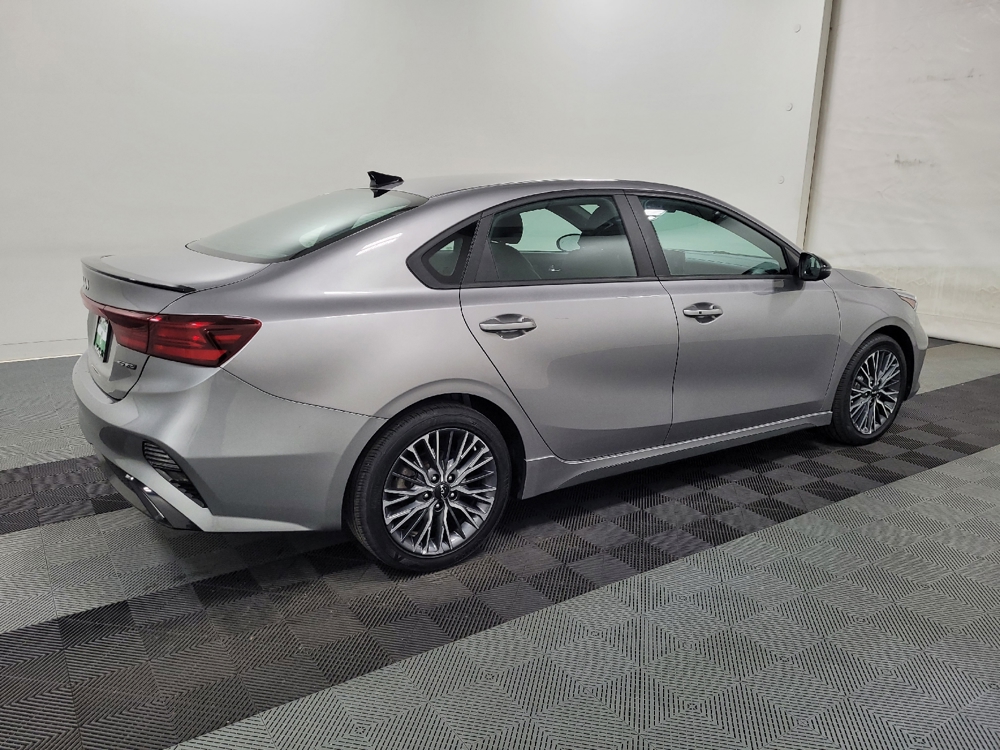 2023 Kia Forte GT-Line - Photo 8