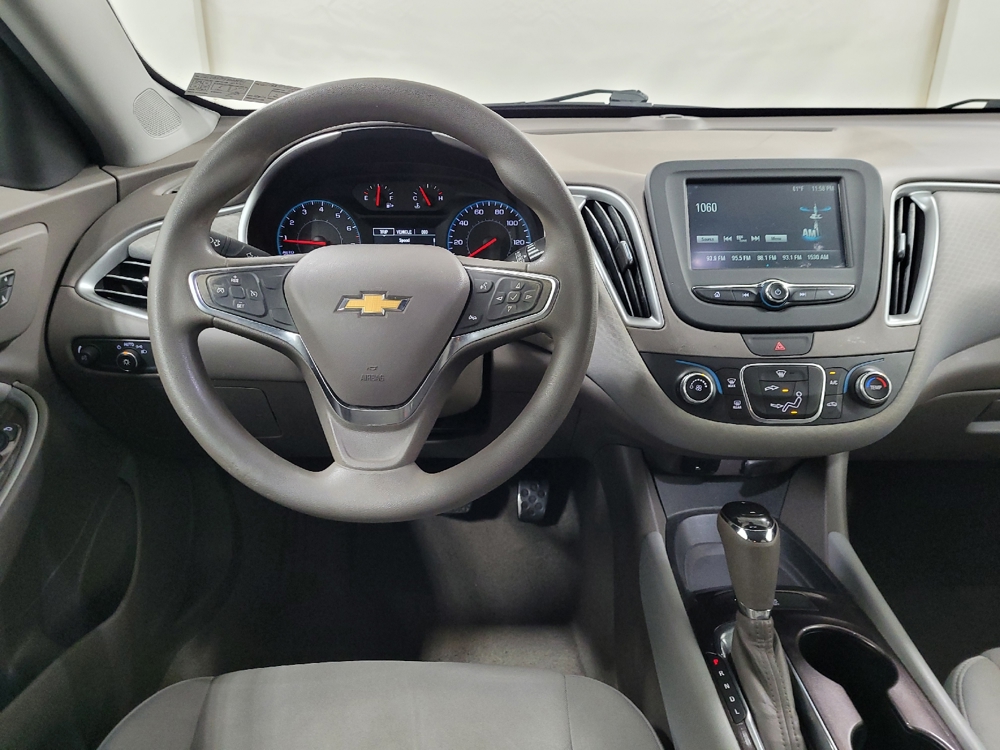 2017 Chevrolet Malibu 1LS - Photo 17