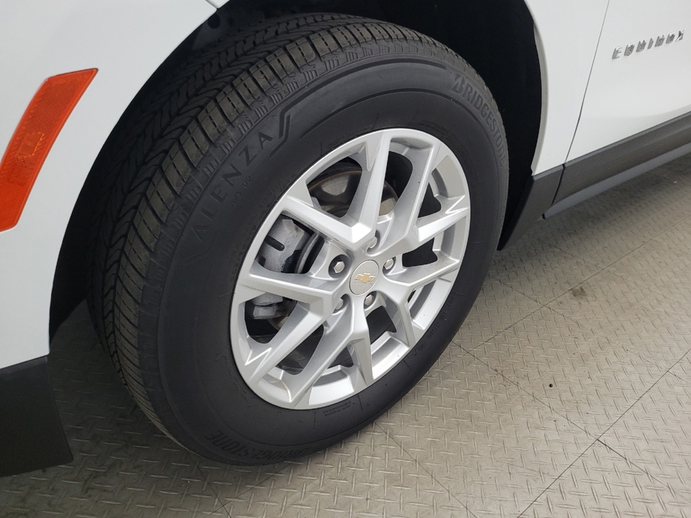 2023 Chevrolet Equinox LT - Photo 24