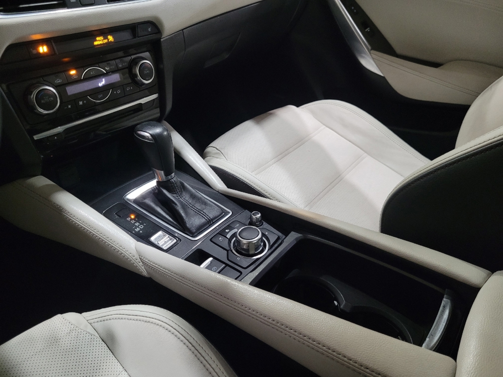 2017 Mazda Mazda6 i Grand Touring - Photo 20
