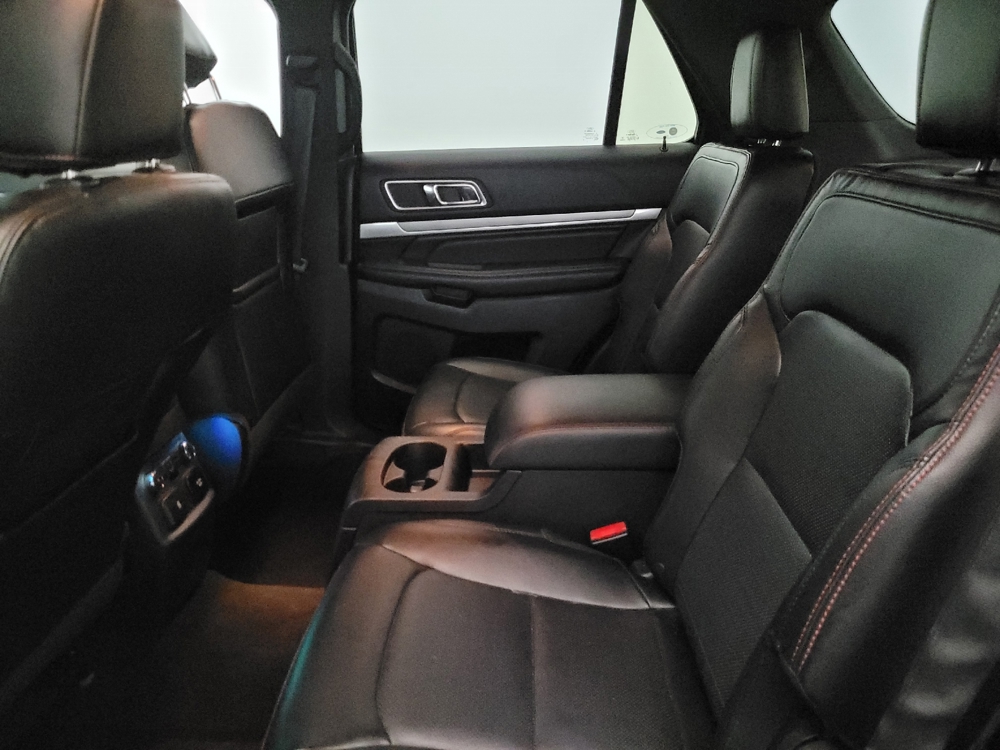 2016 Ford Explorer Sport - Photo 14