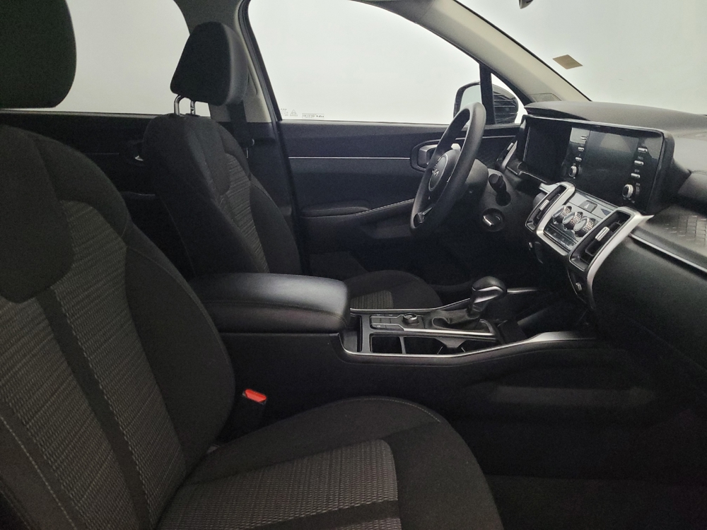 2022 Kia Sorento LX - Photo 16