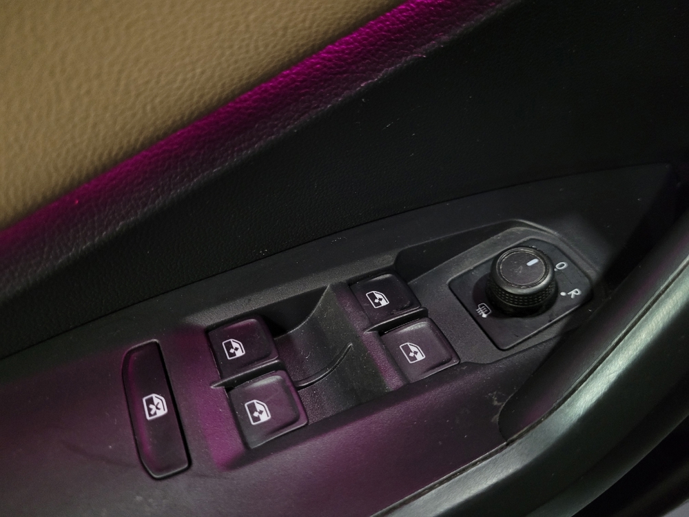 2019 Volkswagen Jetta SEL - Photo 21