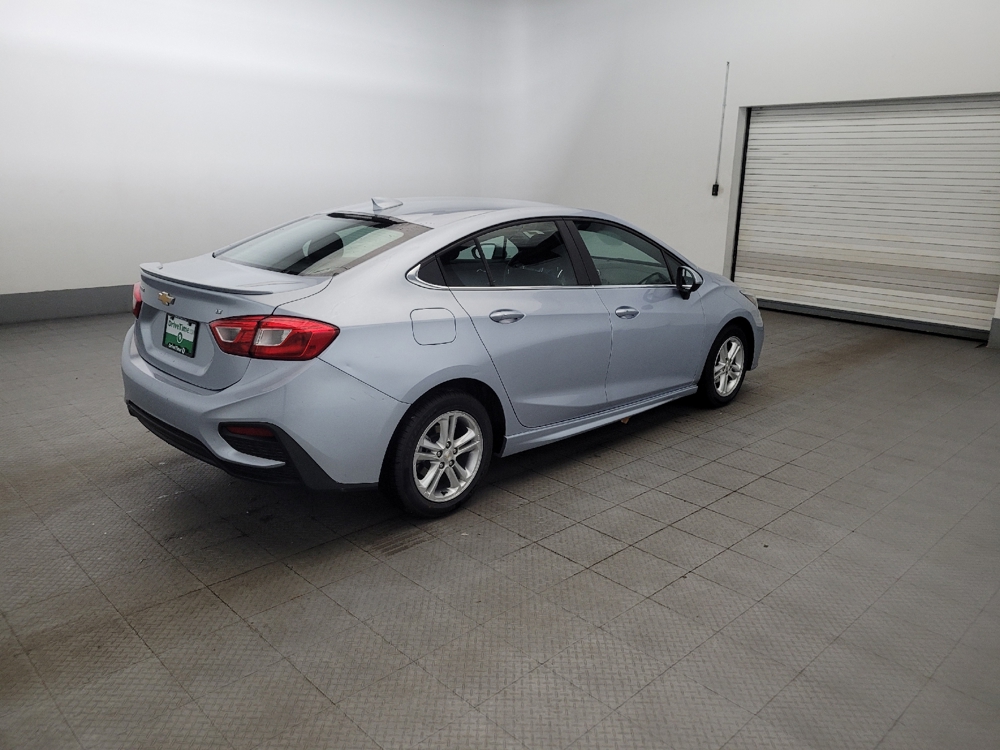 2017 Chevrolet Cruze LT - Photo 8