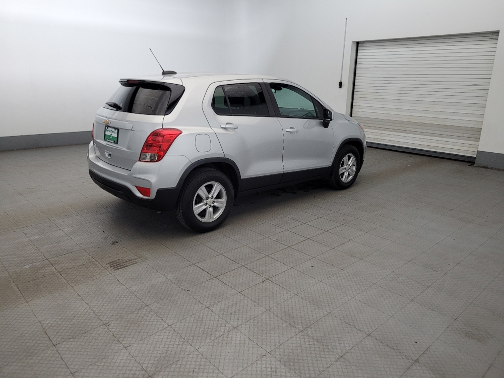 2021 Chevrolet Trax LS - Photo 8