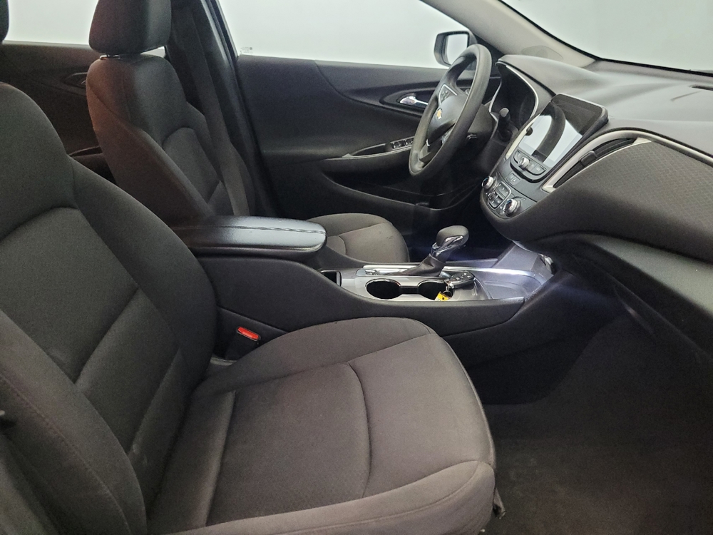 2022 Chevrolet Malibu 1LT - Photo 16