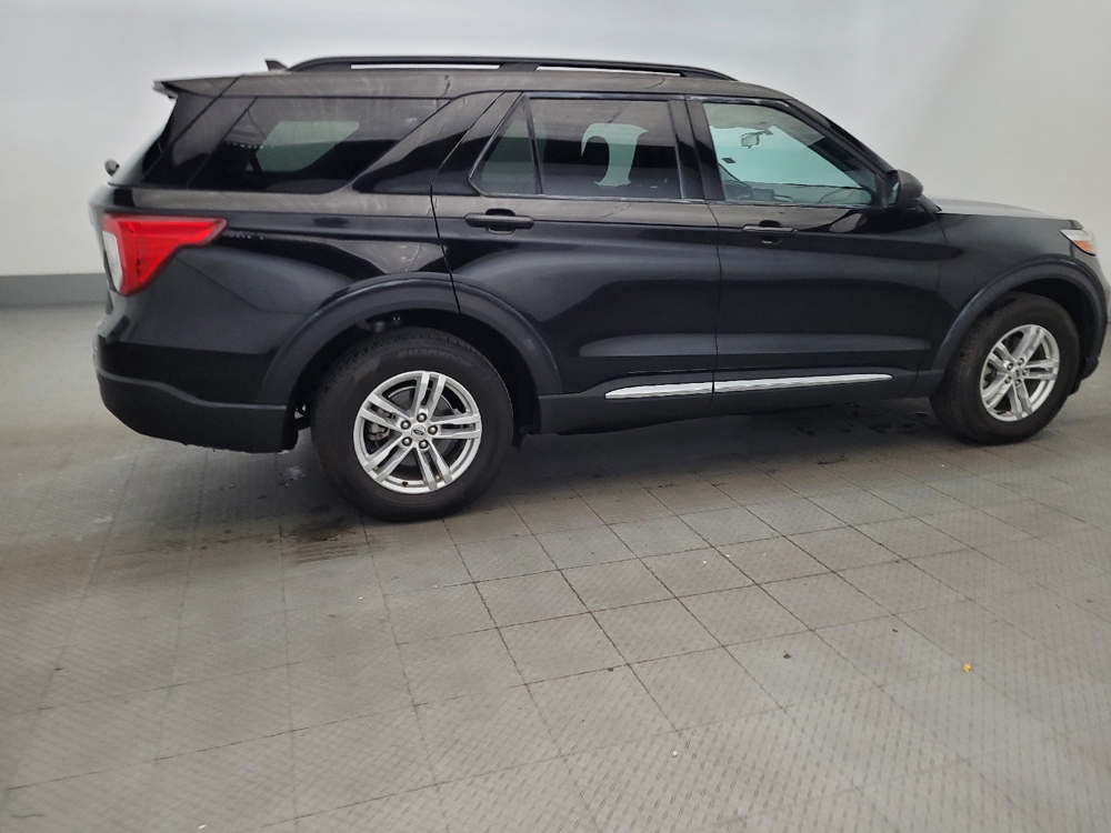2022 Ford Explorer XLT - Photo 8