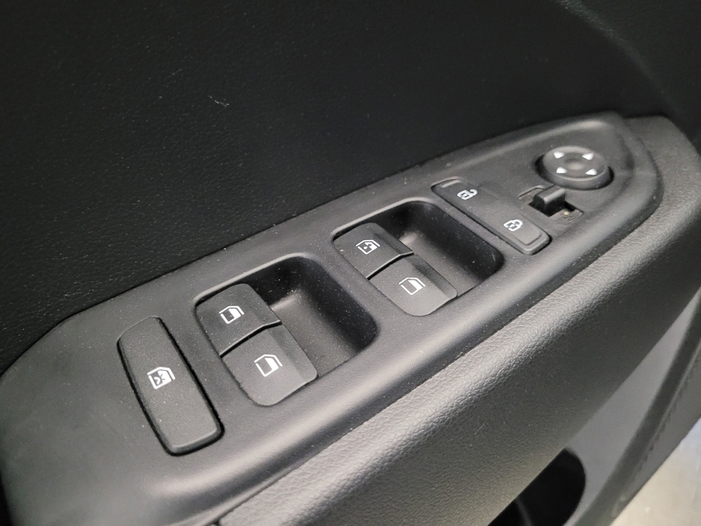 2024 Hyundai Venue SEL - Photo 21