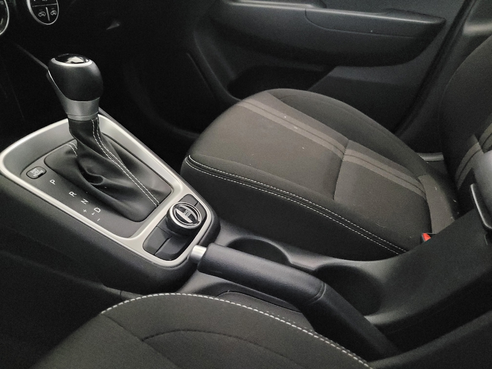 2024 Hyundai Venue SEL - Photo 20