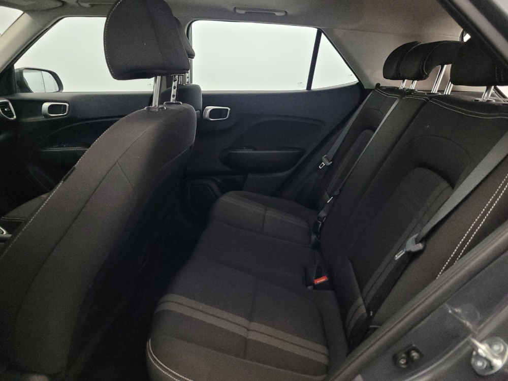 2024 Hyundai Venue SEL - Photo 14
