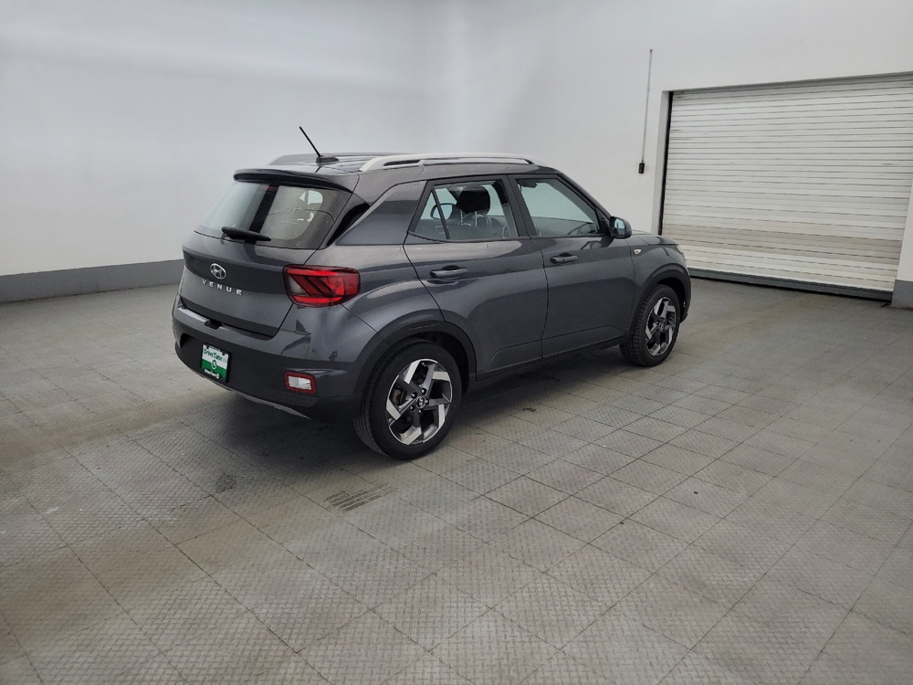 2024 Hyundai Venue SEL - Photo 8
