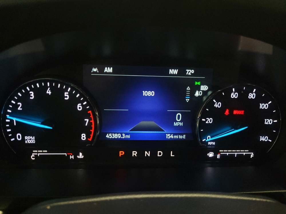 2022 Ford Explorer XLT - Photo 18