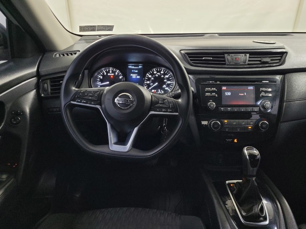 2017 Nissan Rogue S - Photo 17