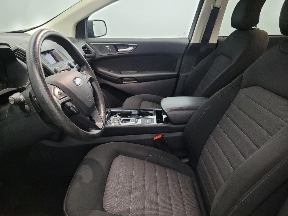 2019 Ford Edge SE - Photo 13