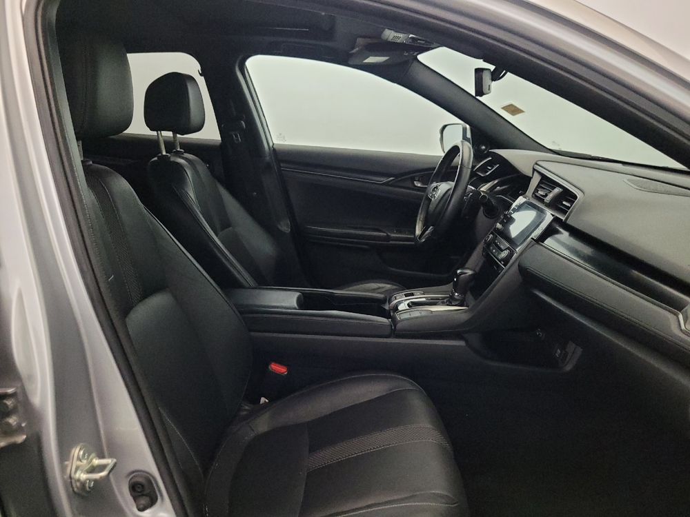 2021 Honda Civic Hatchback Sport Touring - Photo 16