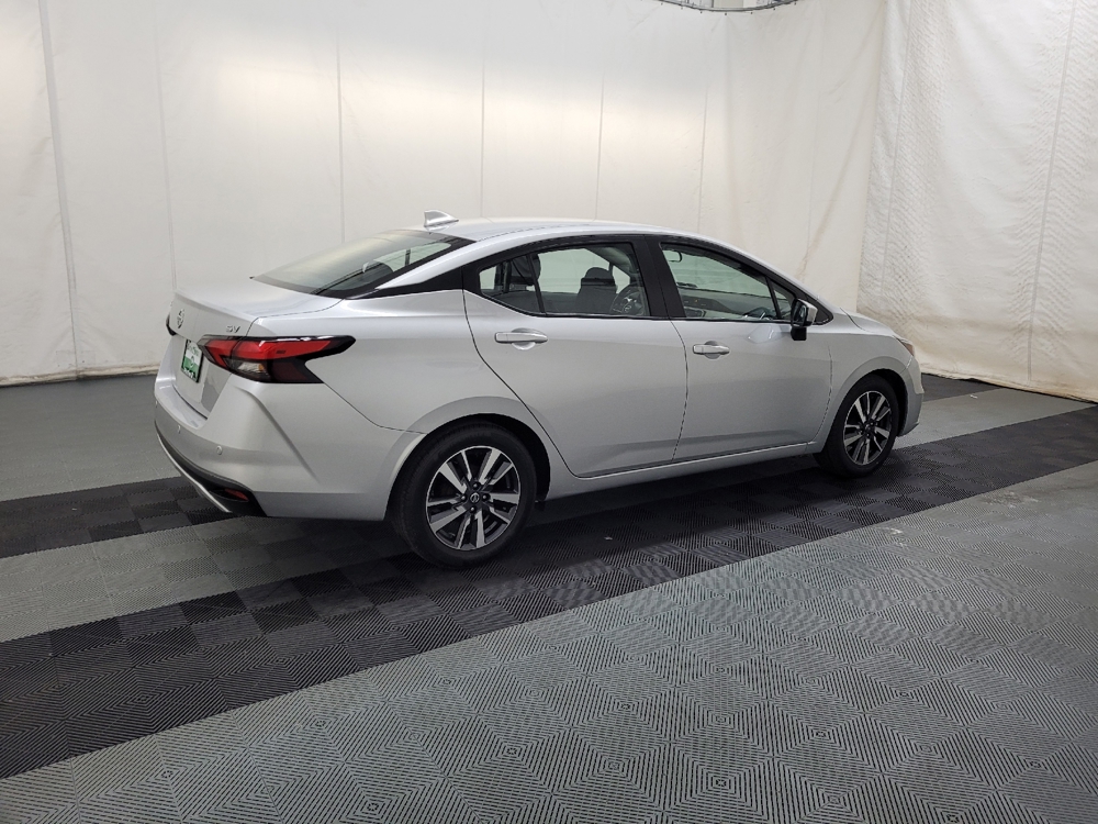 2022 Nissan Versa Sedan SV - Photo 8