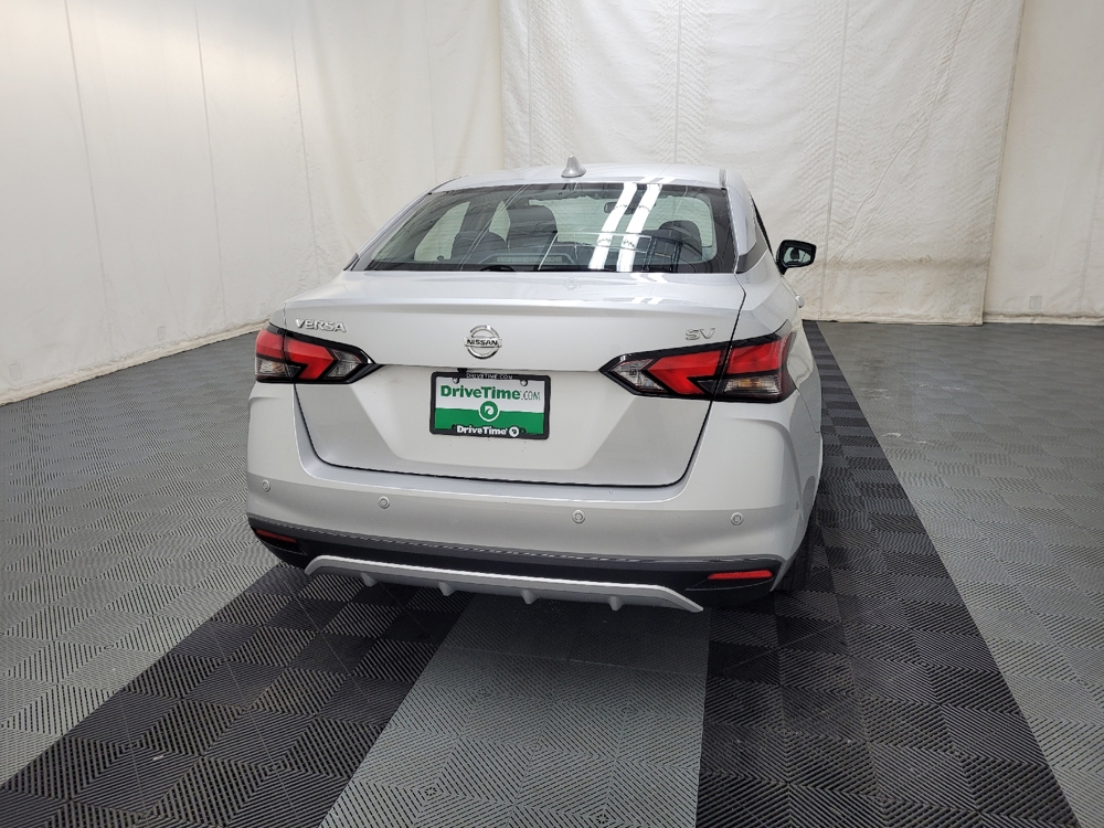 2022 Nissan Versa Sedan SV - Photo 6