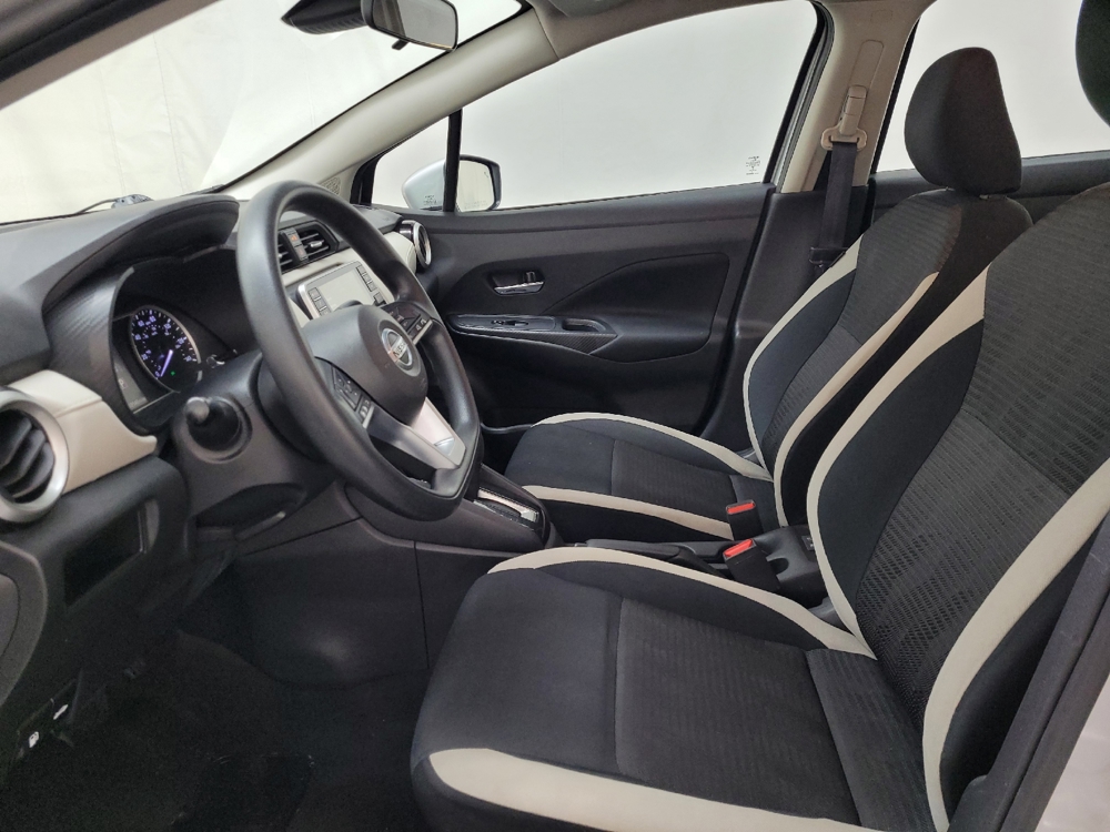 2022 Nissan Versa Sedan SV - Photo 13