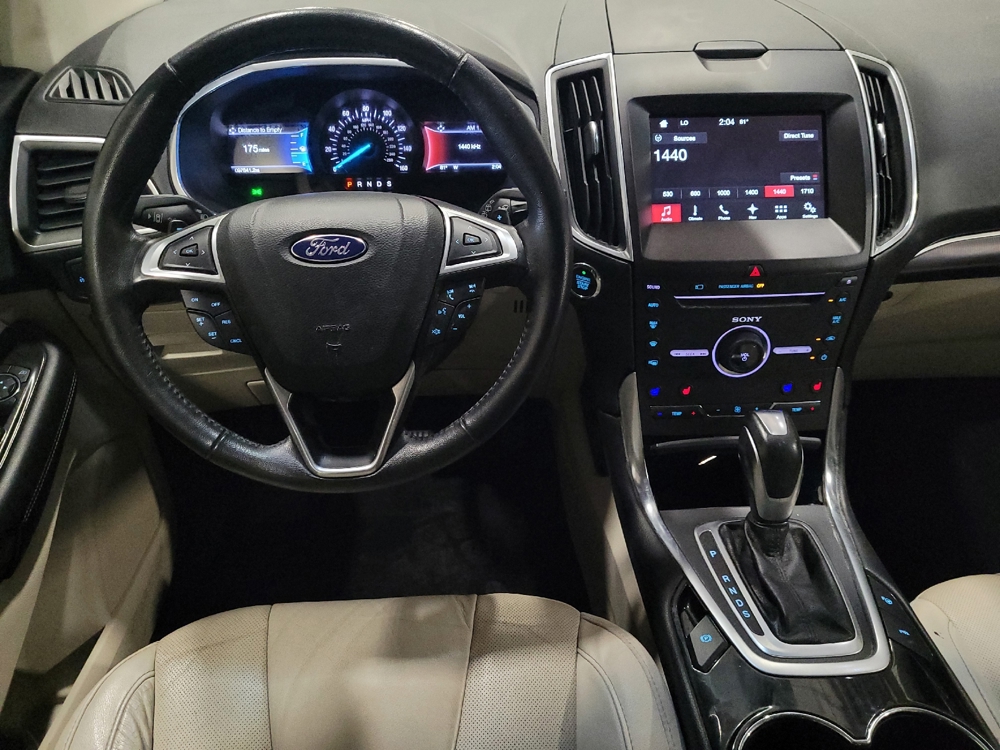 2016 Ford Edge Titanium - Photo 17