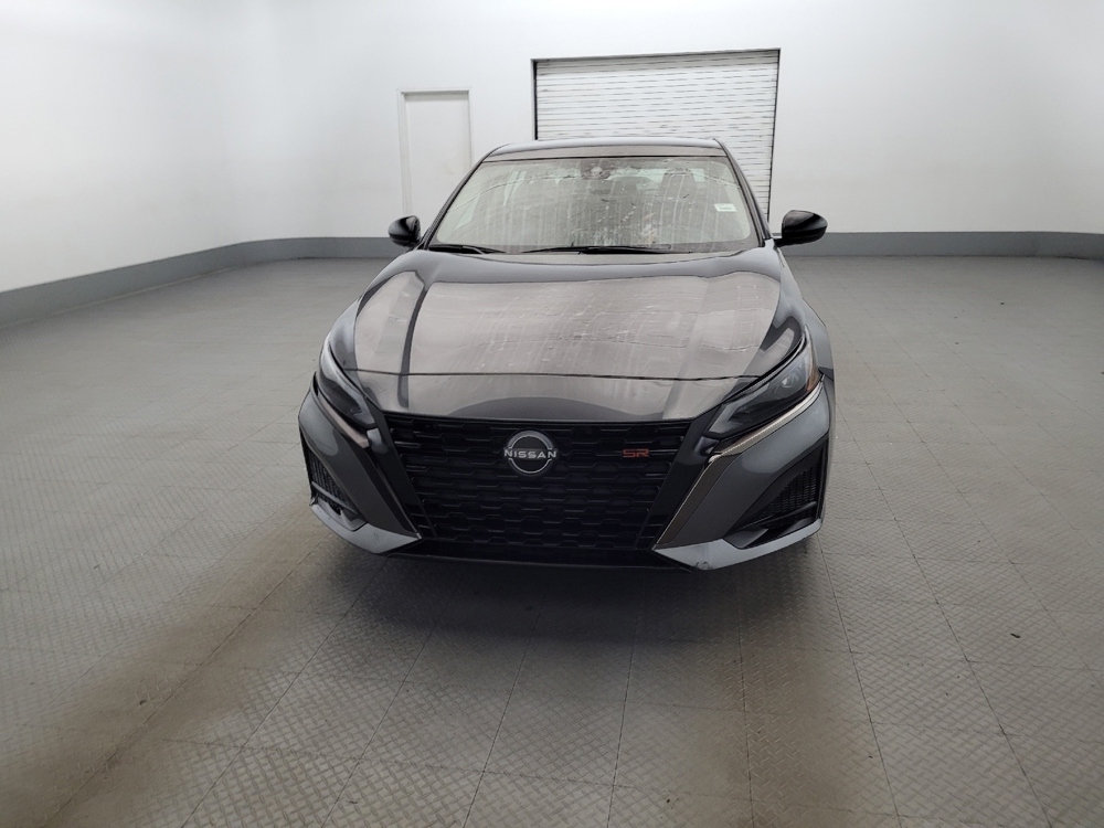 2023 Nissan Altima SR - Photo 12